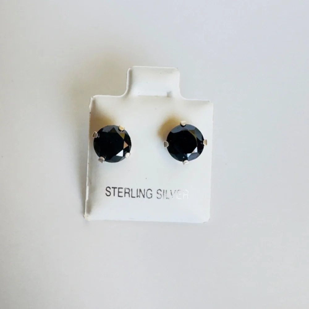 New Black Round CZ Sterling Silver Stud Earrings